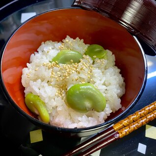 季節の味わい　母の日にも…　＊そら豆のおこわ＊